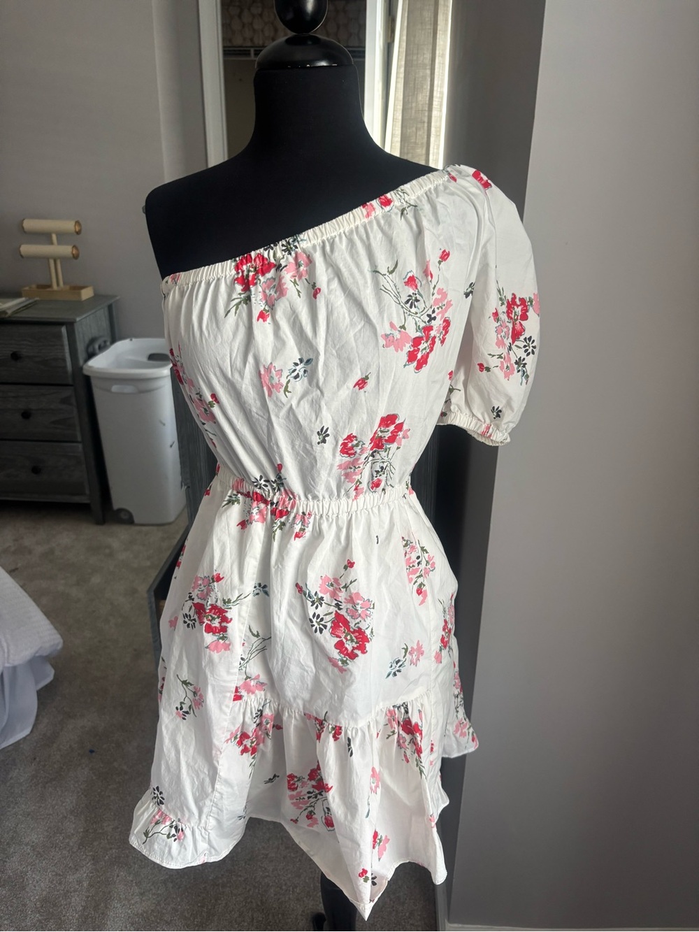 Nordstrom Rebecca Taylor White Floral One-Shoulder Dress with Pink & Red Blooms